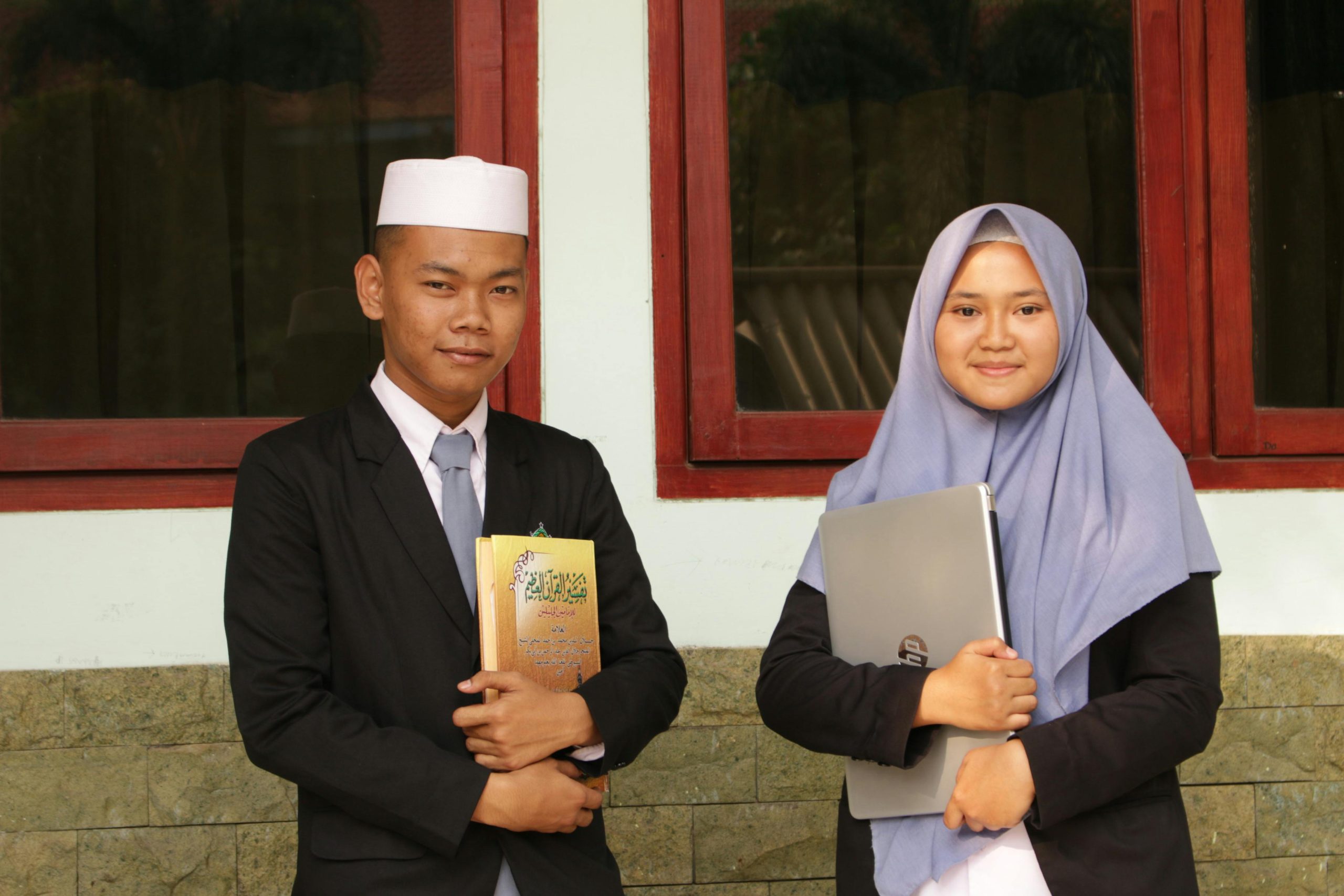 Top Benefits of Enrolling Your Child in an Islamic School - Chin Woo